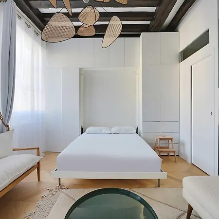 Дом отдыха Modern Getaway For Two - Marais Place Vosges